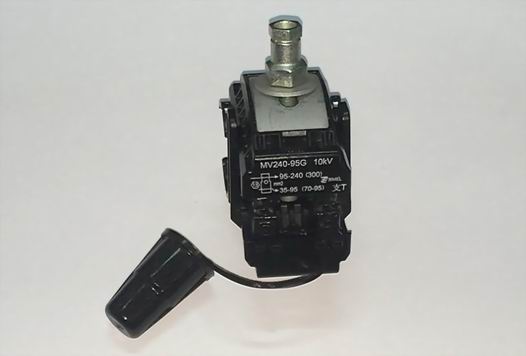 10kV绝缘穿刺线夹